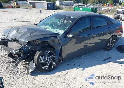 2025 Hyundai Elantra Sel Sport z USA, uszkodzony, nr VIN KMHLM4DG7SU896191